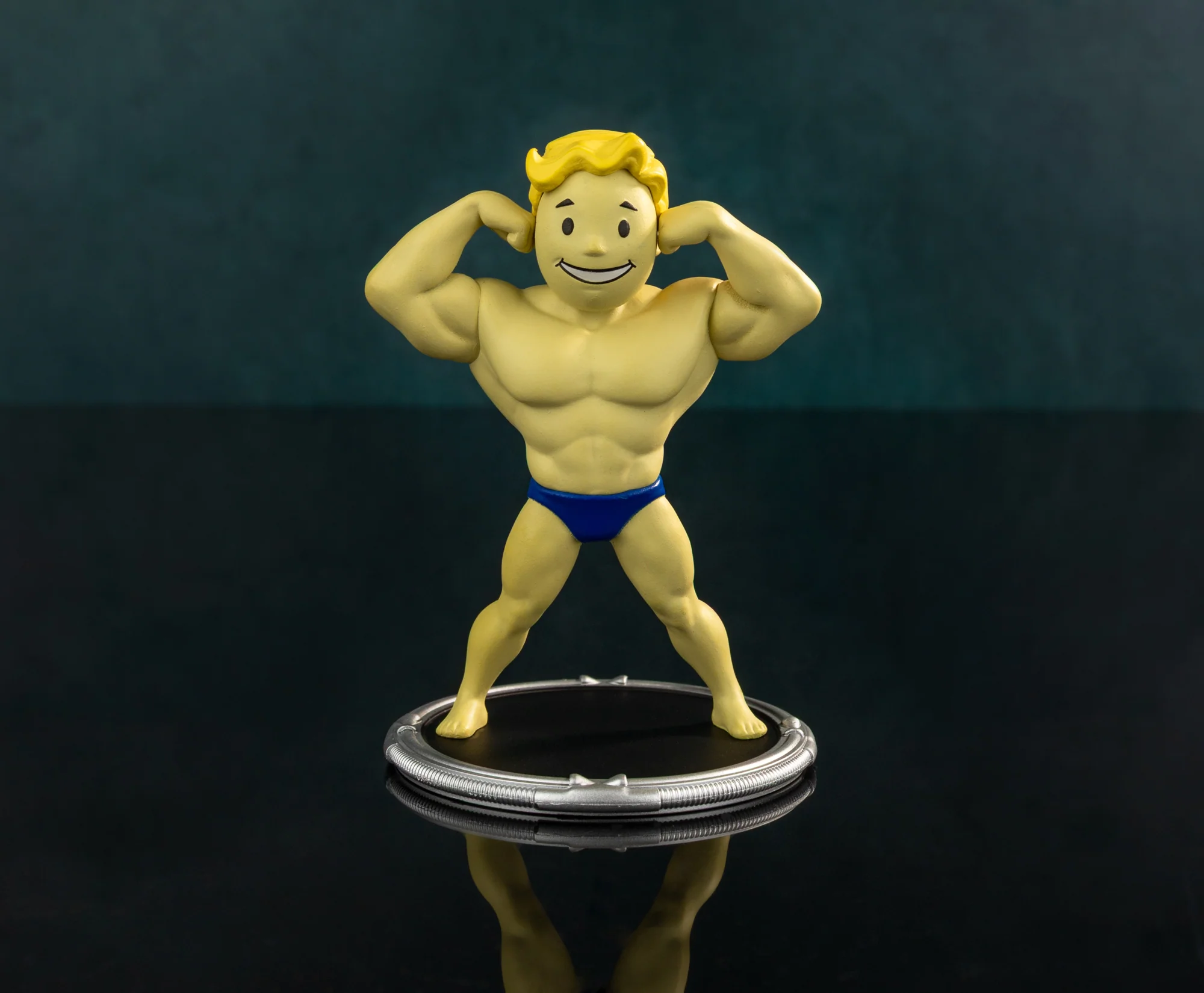 Fallout - Raider and Strong Vault Boy - Mini Figures - Image 3