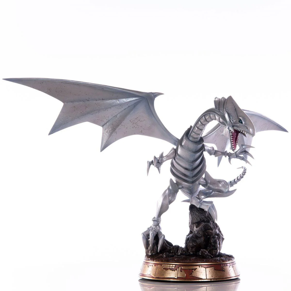 Yu-Gi-Oh! - Blue-Eyes White Dragon White Variant - Statue - Image 5